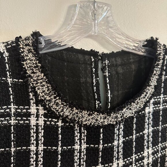 SHEIN Black & White Tweed Plaid Dress Knee Length with Silver Buttons - Size 6 - Picture 8 of 10